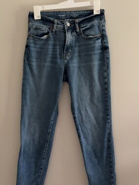 Old Navy Medium Wash Blue Women's Jeans